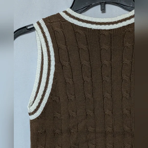 Brandy Melville Brown Cable Knit V-neck Sweater Vest, Made In Italy One Size NWT - Picture 11 of 12